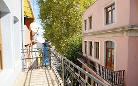 Cozy Flat Near Vibrant Attractions In Balat, Fatih